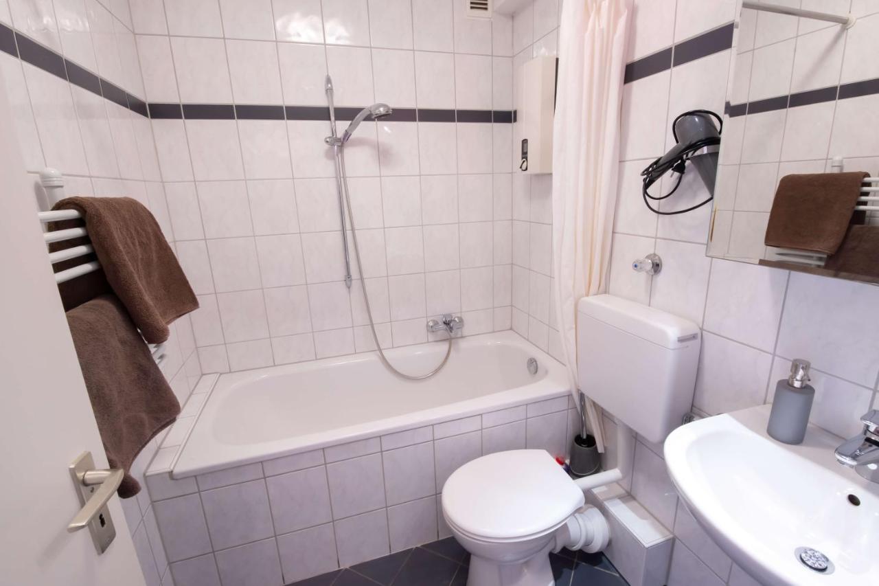 Innenstadt Appartement เอสเซน ภายนอก รูปภาพ